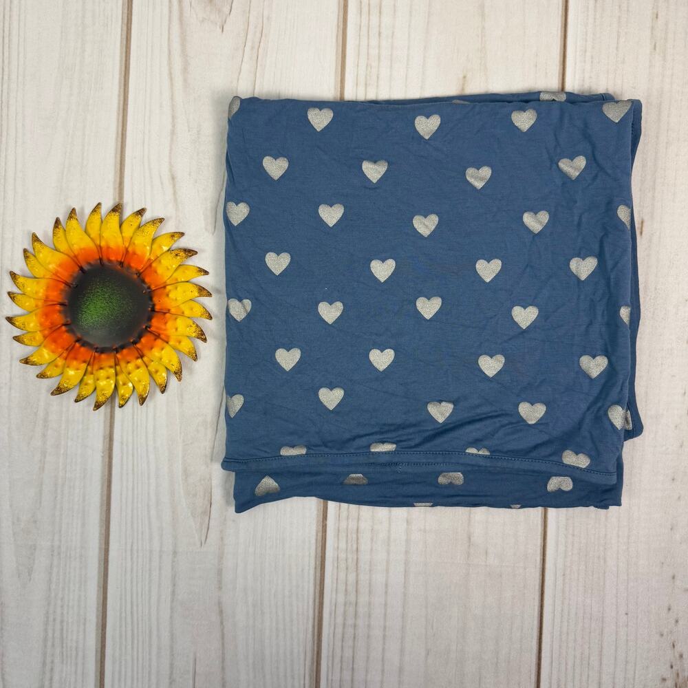 kyte baby bamboo silver hearts swaddle blanket‎